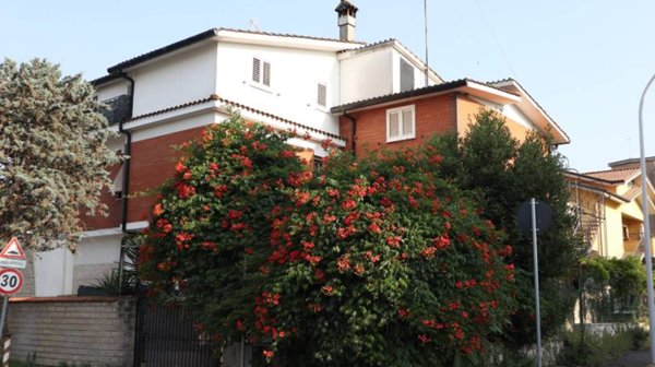 appartamento in vendita a Mentana