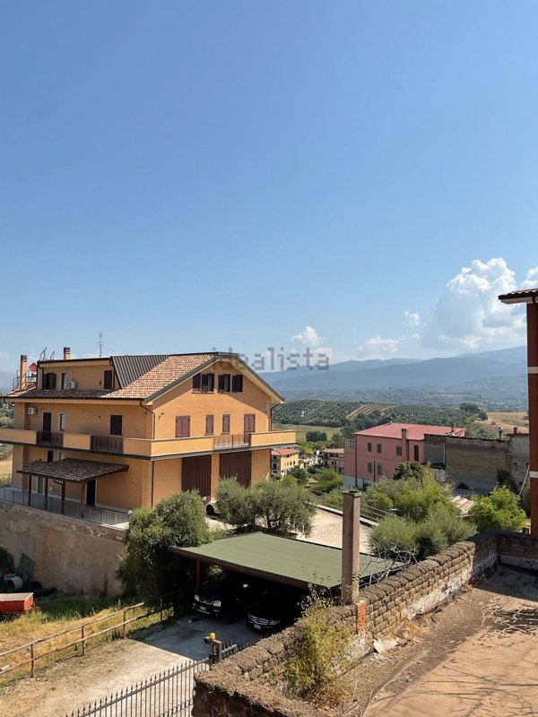 appartamento in vendita a Mentana