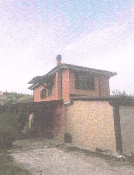 casa indipendente in vendita a Mentana