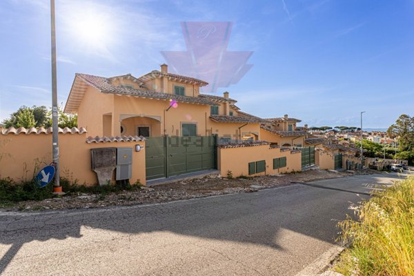 casa indipendente in vendita a Mentana