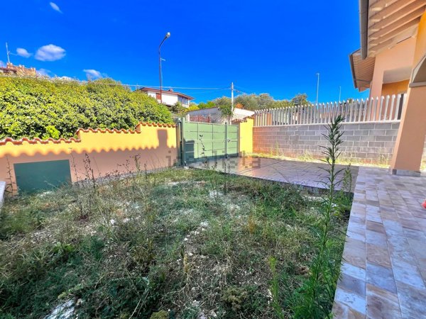 casa indipendente in vendita a Mentana