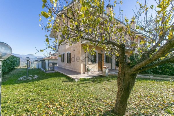 appartamento in vendita a Mentana