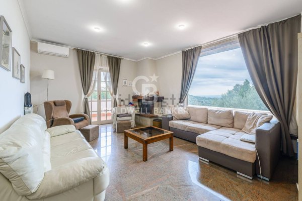 casa indipendente in vendita a Mentana