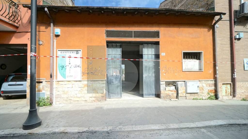 negozio in vendita a Mentana