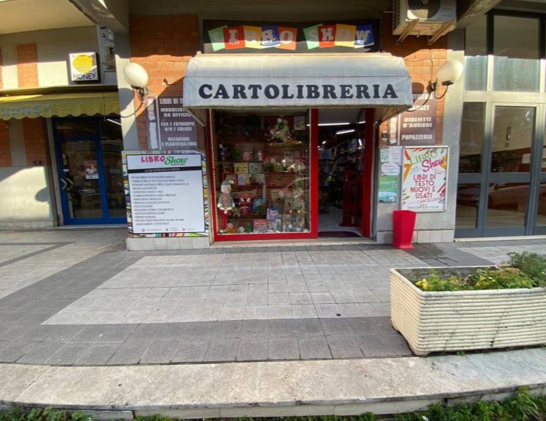 negozio in vendita a Mentana