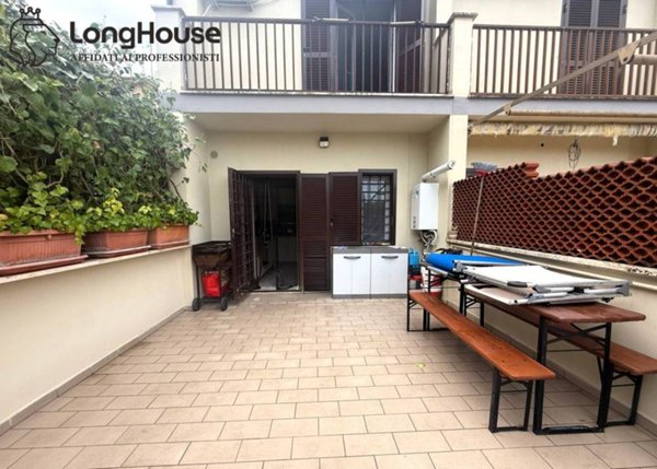 casa indipendente in vendita a Mentana