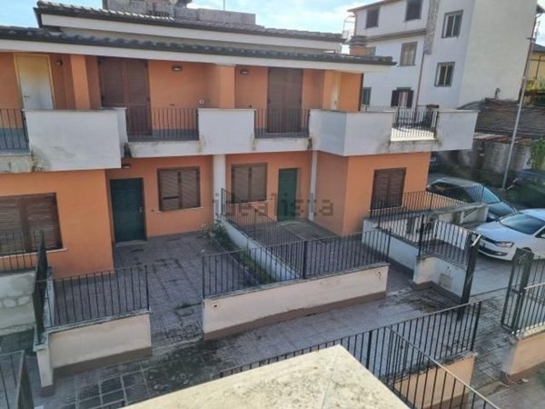 casa indipendente in vendita a Mentana