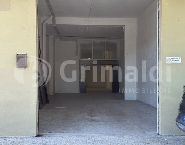 ufficio in vendita a Mentana