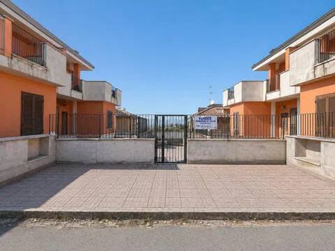 casa indipendente in vendita a Mentana
