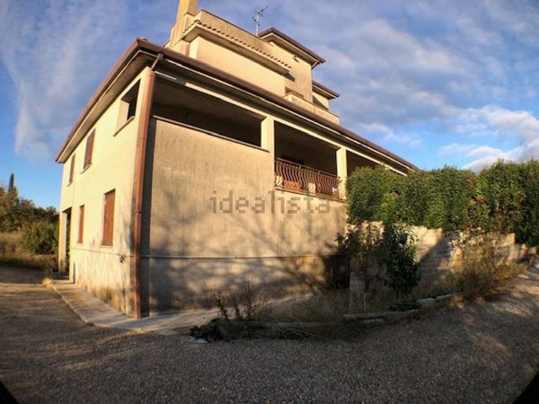 casa indipendente in vendita a Mentana