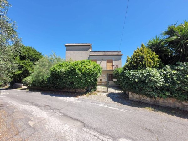 casa indipendente in vendita a Mentana