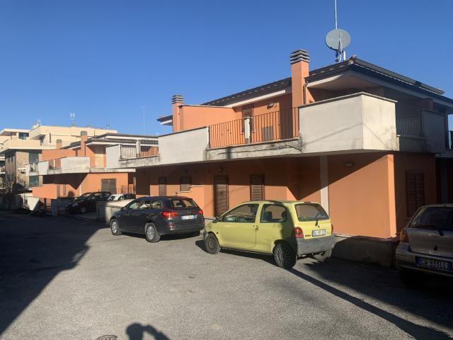 casa indipendente in vendita a Mentana