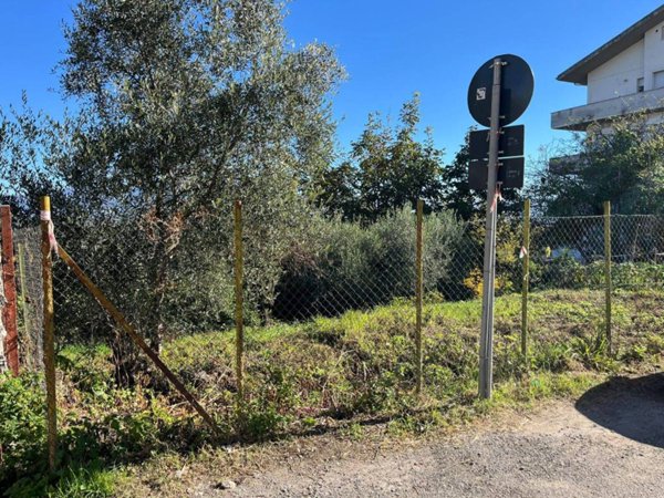casale in vendita a Mentana