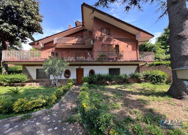 casa indipendente in vendita a Monte Compatri