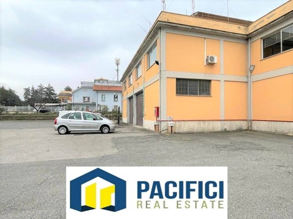 locale commerciale in vendita a Monte Compatri