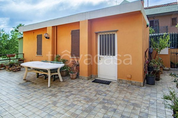 appartamento in vendita a Monte Compatri in zona Laghetto