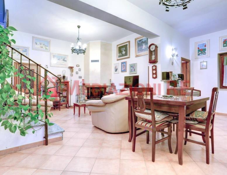 casa indipendente in vendita a Monte Compatri