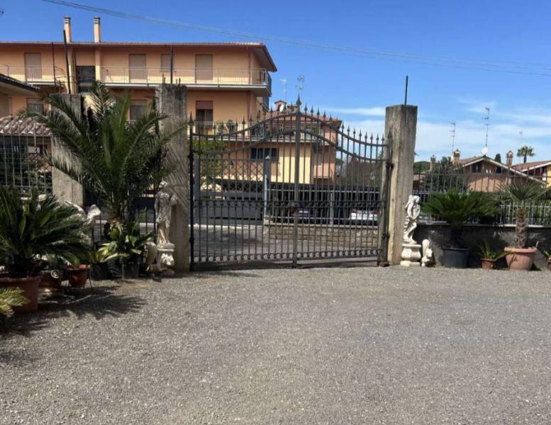 casa indipendente in vendita a Monte Compatri in zona Pantano