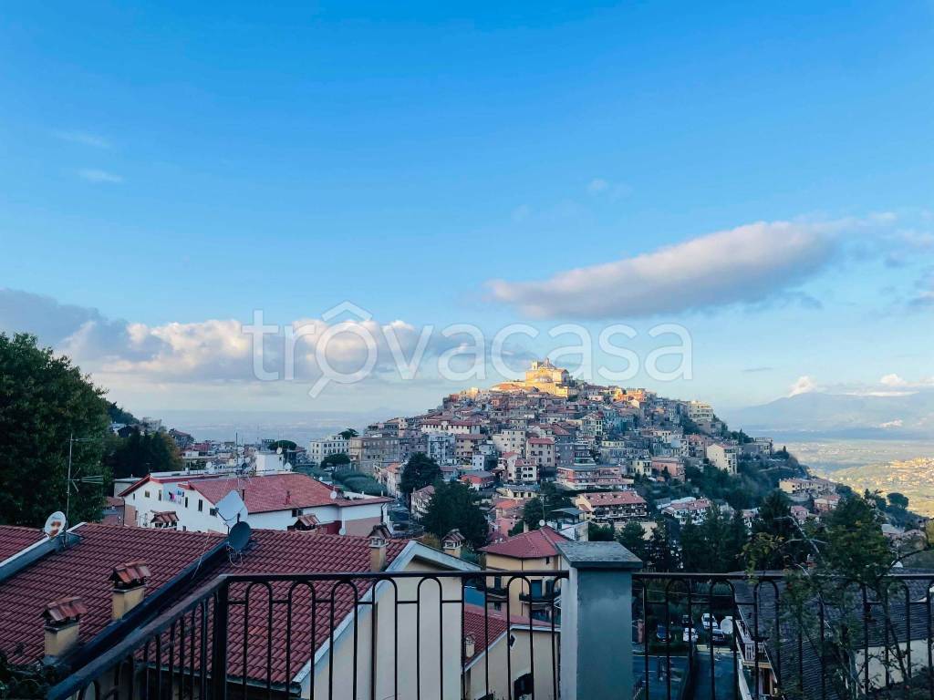 terreno edificabile in vendita a Monte Compatri
