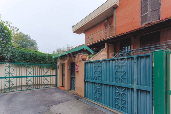 casa indipendente in vendita a Monte Compatri in zona Laghetto