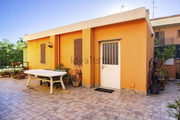 appartamento in vendita a Monte Compatri in zona Laghetto