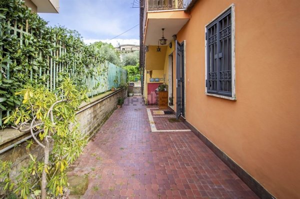 appartamento in vendita a Monte Compatri in zona Laghetto