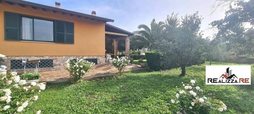 casa indipendente in vendita a Monte Compatri