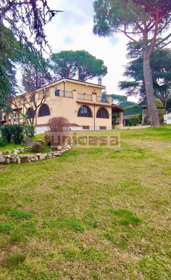 casa indipendente in vendita a Monte Compatri