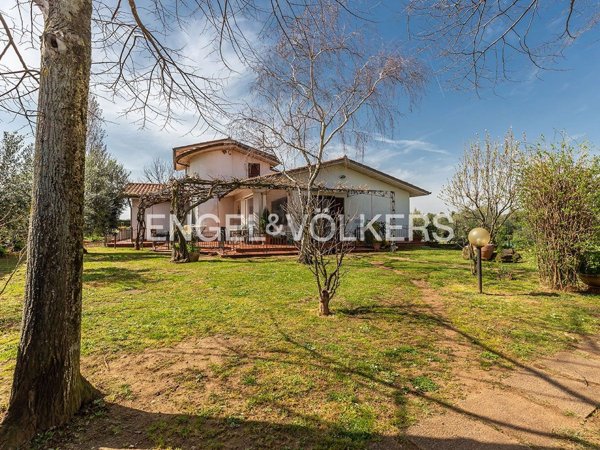 casa indipendente in vendita a Monte Compatri