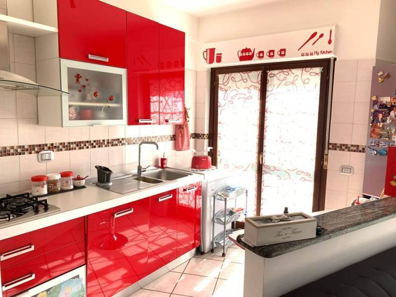 appartamento in vendita a Monte Compatri in zona Laghetto