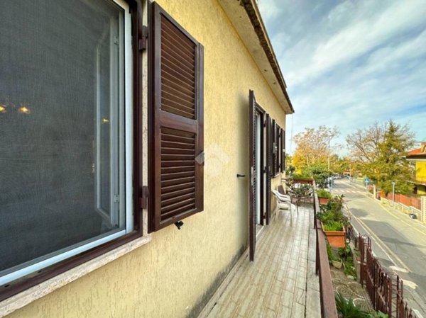 appartamento in vendita a Monte Compatri in zona Laghetto