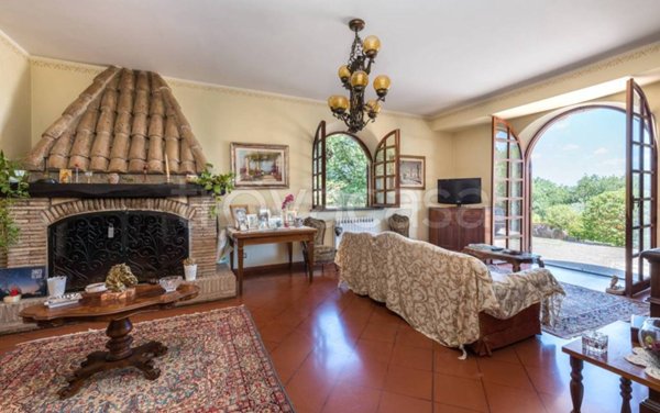 casa indipendente in vendita a Monte Compatri