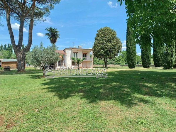 casa indipendente in vendita a Monte Compatri in zona Pantano