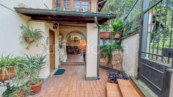 casa indipendente in vendita a Monte Compatri in zona Pantano