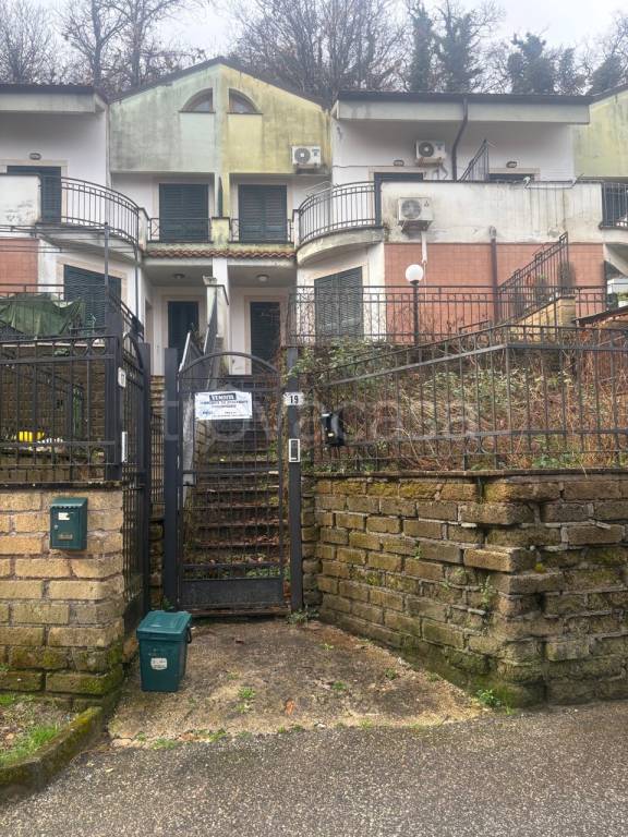 casa indipendente in vendita a Monte Compatri