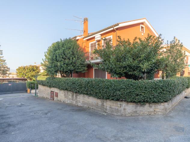 casa indipendente in vendita a Monte Compatri in zona Pantano