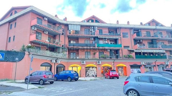 appartamento in vendita a Monte Compatri in zona Laghetto