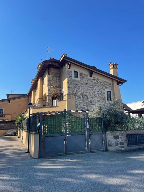 appartamento in vendita a Monte Compatri