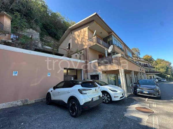 appartamento in vendita a Monte Compatri in zona Pantano