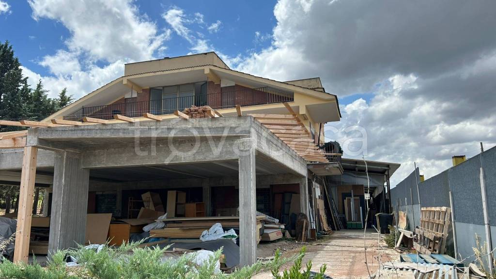 casa indipendente in vendita a Monte Compatri in zona Pantano