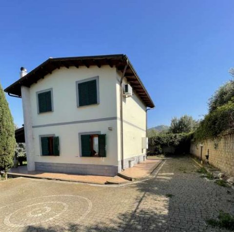 casa indipendente in vendita a Monte Compatri
