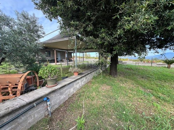 casa semindipendente in vendita a Monte Compatri