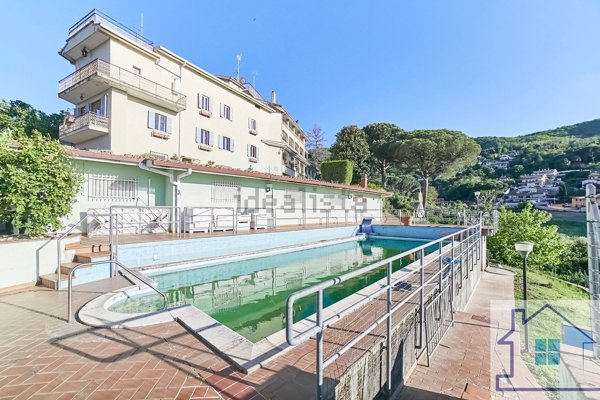 intera palazzina in vendita a Monte Compatri