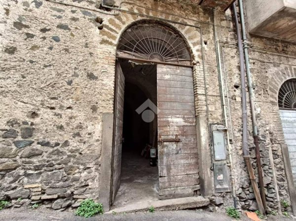 ufficio in vendita a Monte Compatri in zona Pantano