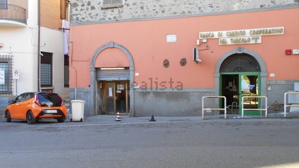 ufficio in vendita a Monte Compatri