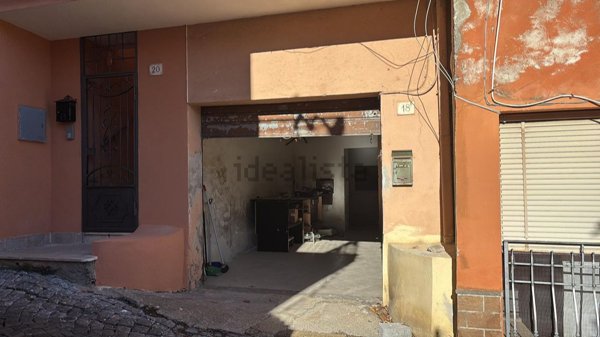 locale di sgombero in vendita a Monte Compatri