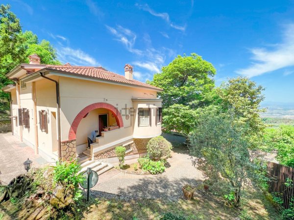 casa indipendente in vendita a Monte Compatri