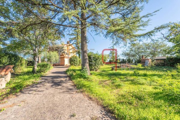 casa indipendente in vendita a Monte Compatri