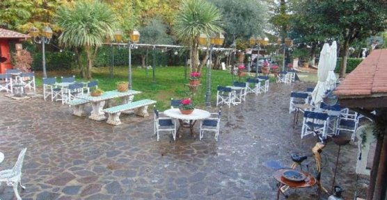 negozio in vendita a Monte Compatri