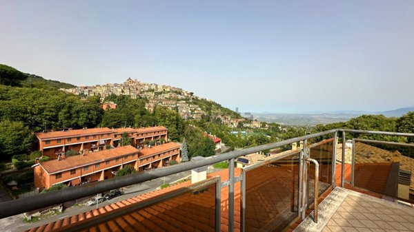 appartamento in vendita a Monte Compatri